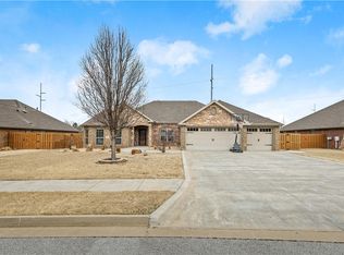3504 SW Windy Way Ave, Bentonville, AR 72713