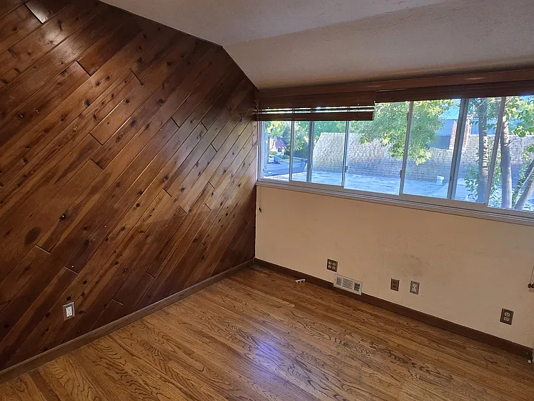 707 Pierino Ave — Photo 17