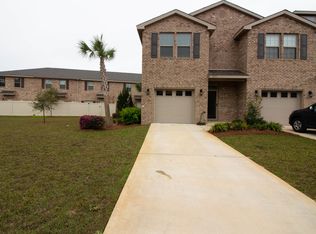 8751 Brown Pelican Cir, Navarre, FL 32566