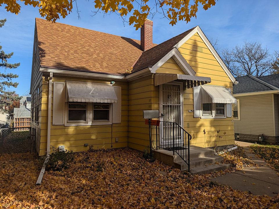 1st image of 1111 Maryland Ave E