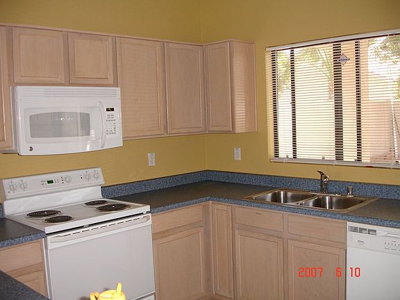 3rd image of 8813 W Laurel Ln