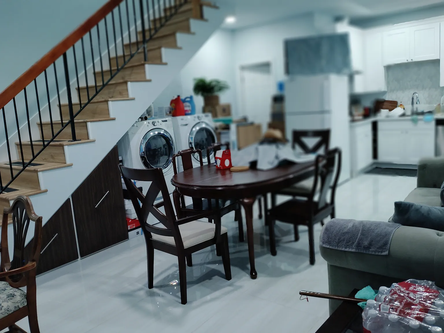 2 bed, 1.5 bath, 800 sqft, $2,600 — Photo 3