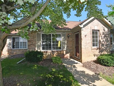 284 Countryside Ct, Highland, MI, 48357