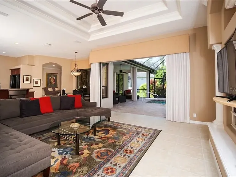 8612 Woodbriar Dr — Photo 16