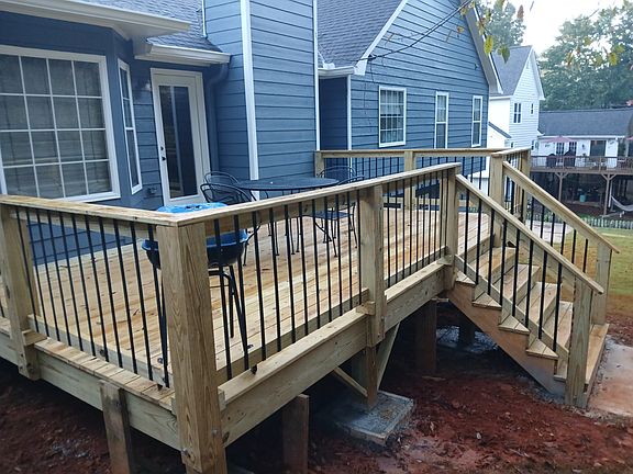 4th image of 411 Hearthstone Way