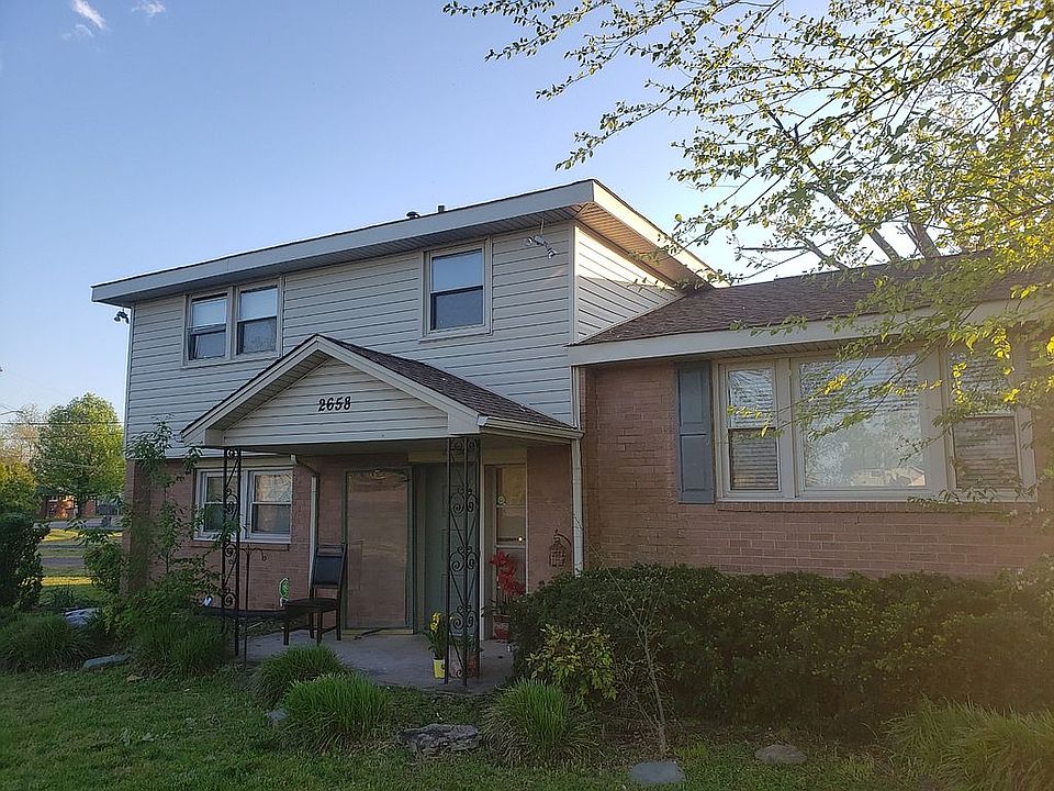 1st image of 2658 Barclay Dr