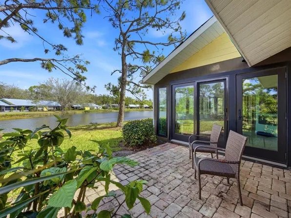 258 Southampton Ln, Venice, FL 34293