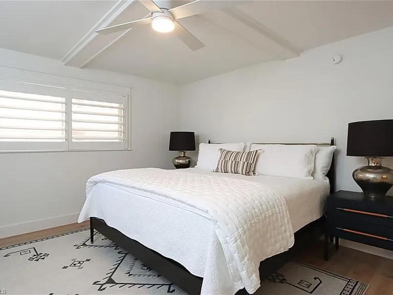 222 Harbour Dr #105 — Photo 8