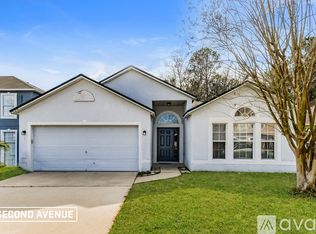 4450 S Marsh Hawk Dr, Jacksonville, FL 32218