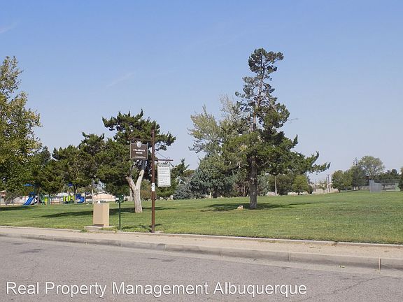 4th image of 7200 Bellrose Ave NE