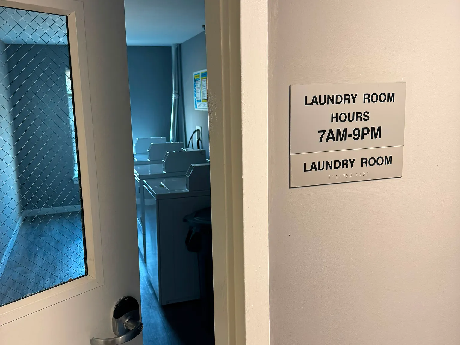 2 bed, $2,045 — Photo 4
