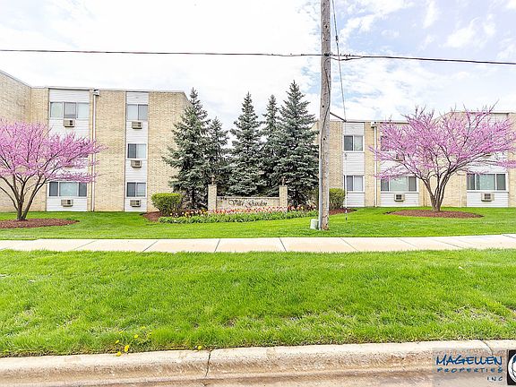 4th image of 712 Villa Ave #14-217