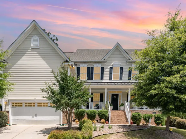 1329 Endgame Ct, Wake Forest, NC 27587