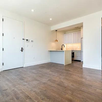 Rented by Nooklyn NYC LLC | media 25