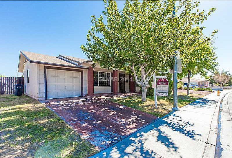 1st image of 4934 Monterrey Ave