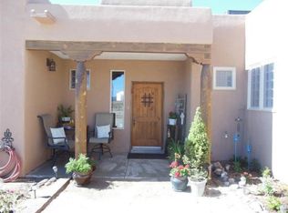 6321 Vatapa Rd NE, Rio Rancho, NM 87144