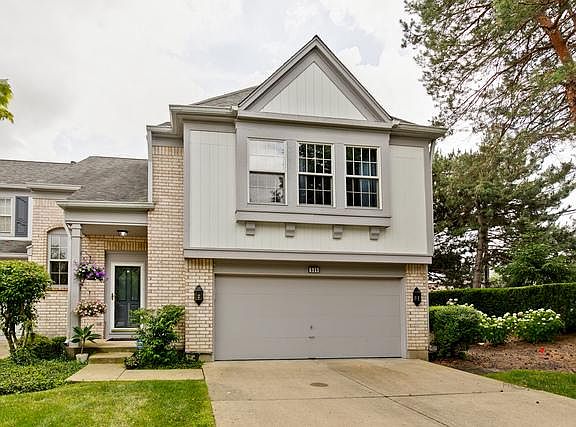 2nd image of 536 Cherbourg Ct S