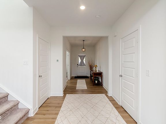 3rd image of 1265 Sika Ln