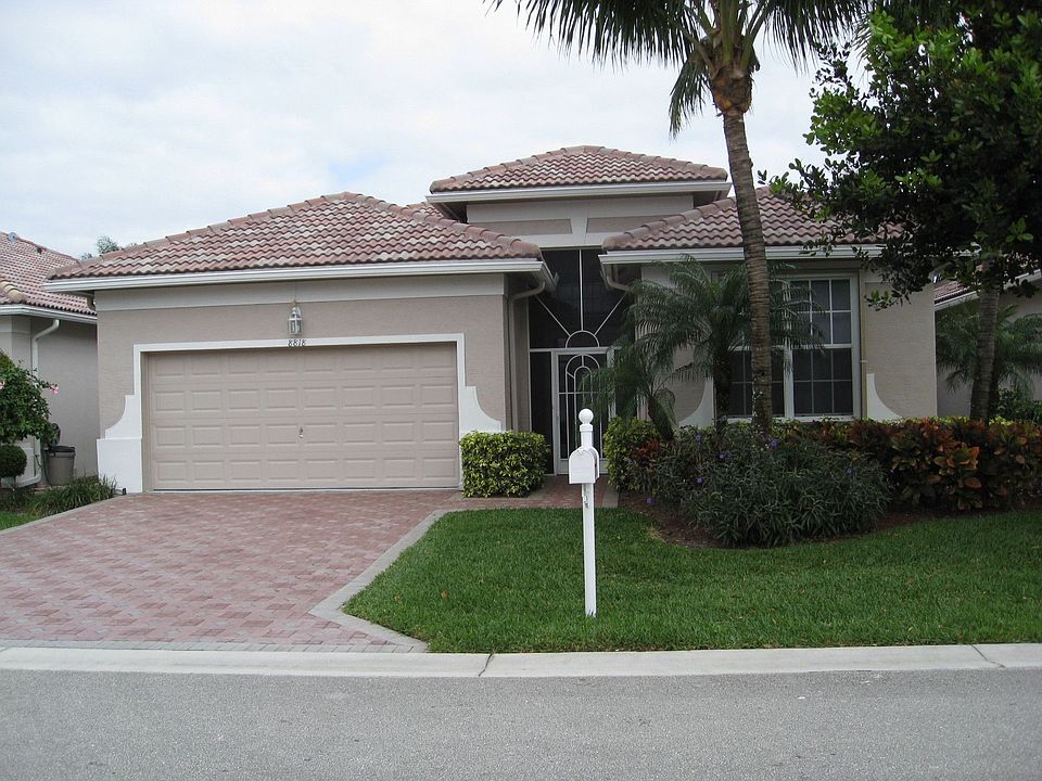 1st image of 8818 Creston Ln