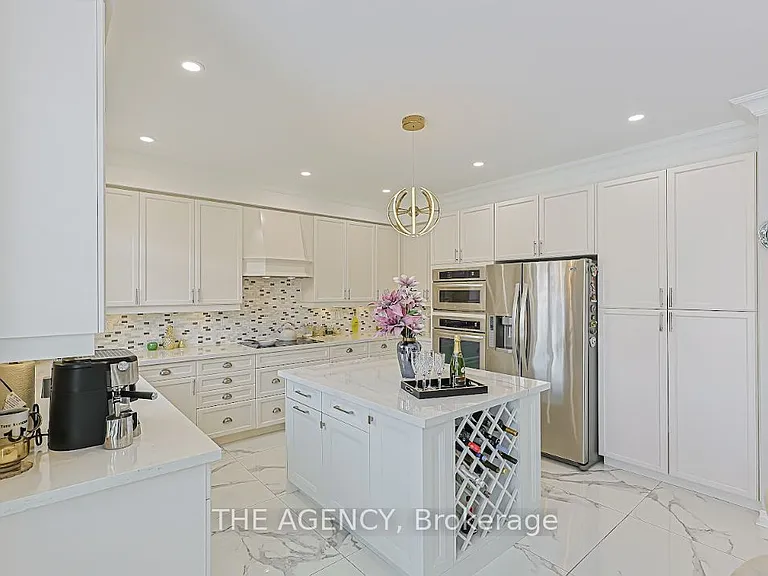 48 Tonner Cres — Photo 16
