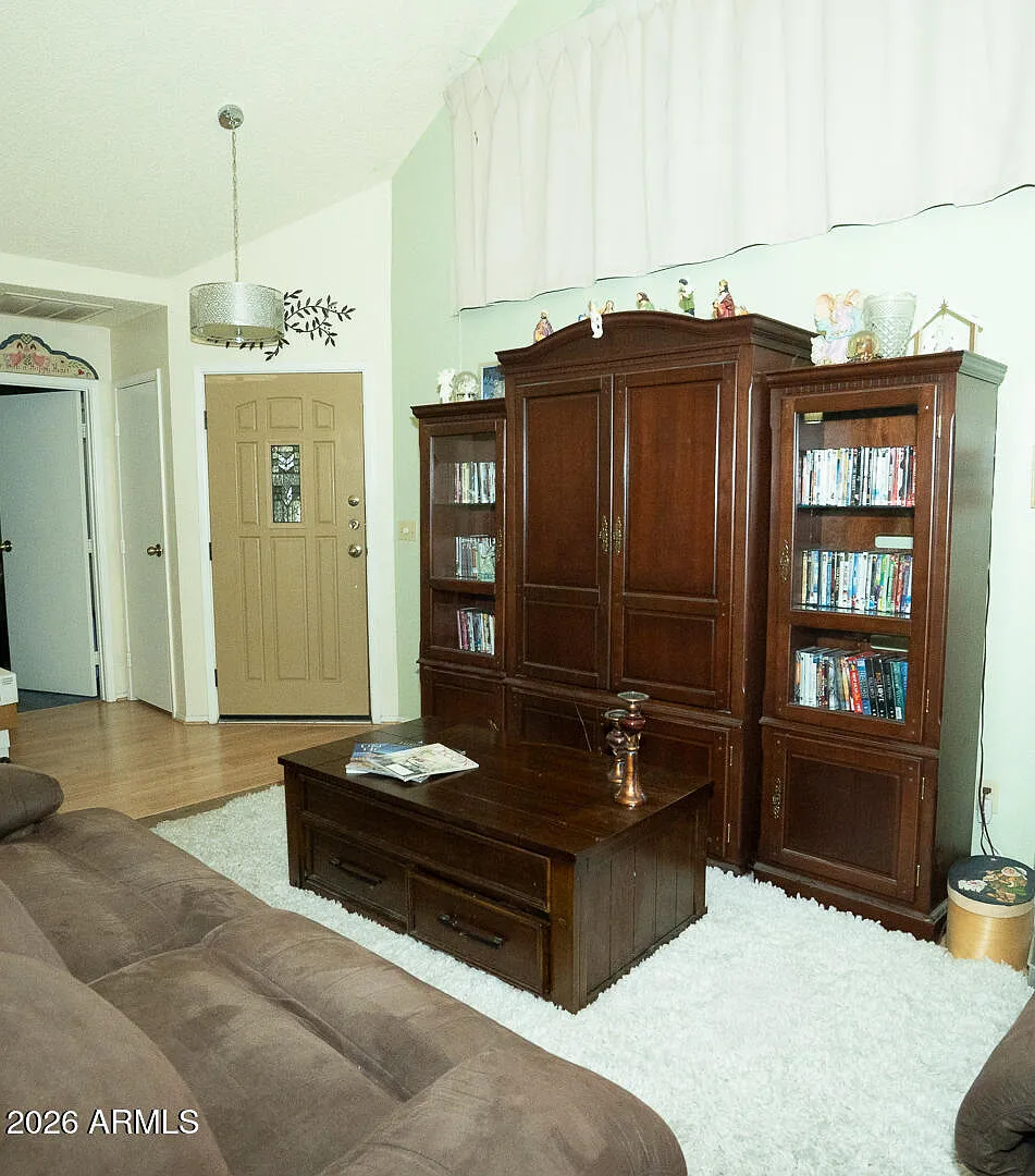 2 bed, 2.0 bath, 964 sqft, $1,700 — Photo 4
