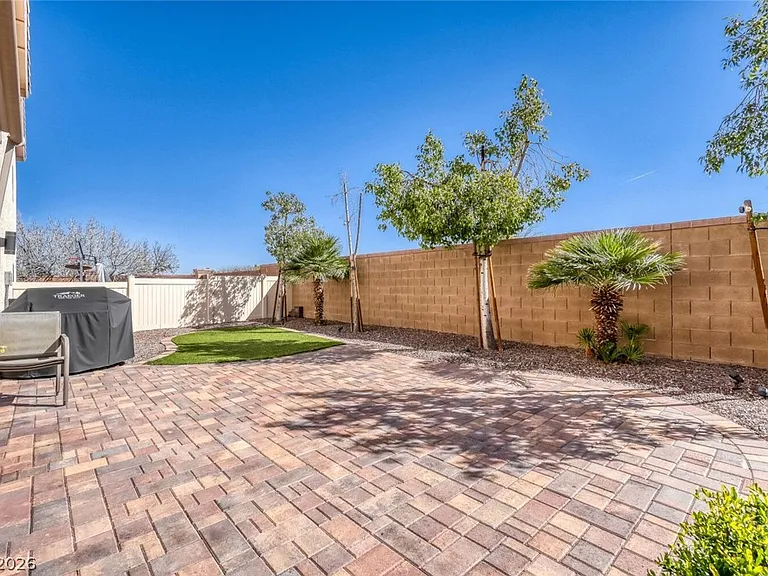 9434 Marshall Creek St — Photo 27