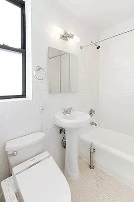 Rented by Rachel Realty | media 2