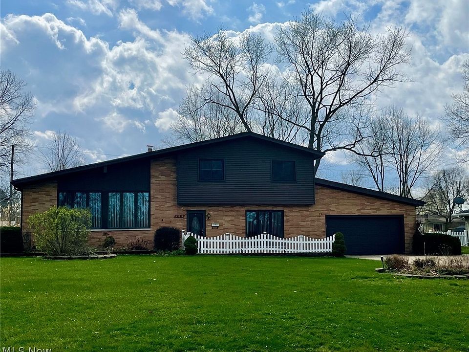 1st image of 37518 Arlington Dr