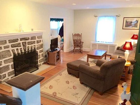 5th image of 4105 Sommers Ave