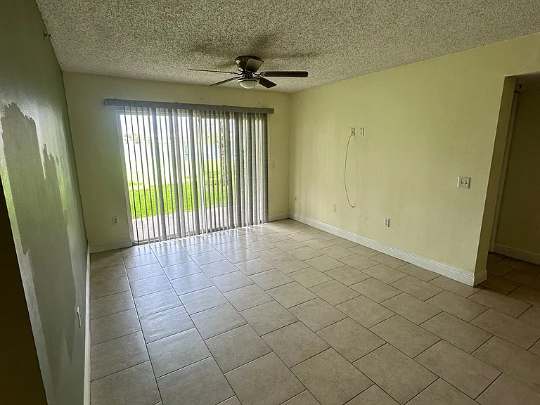 5005 Wiles Rd — Photo 27
