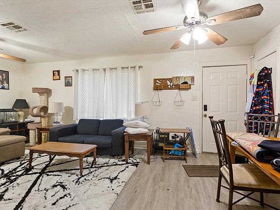 2nd image of 2905 NW 26th St