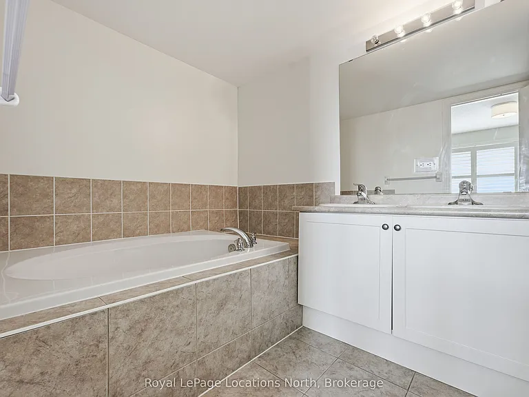 24 Joseph Trl — Photo 27
