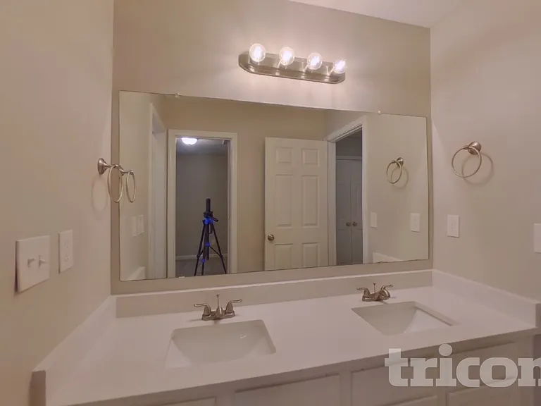 4030 Evelyn Ave — Photo 14