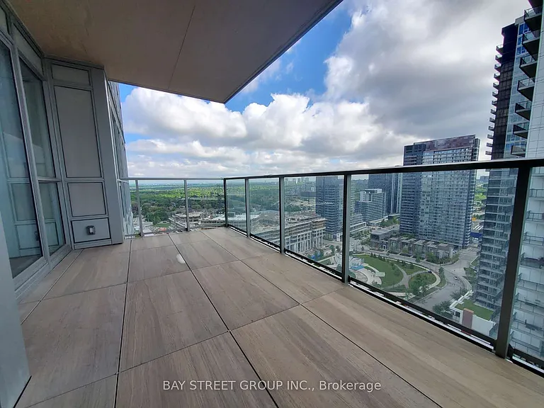 27 McMahon Dr #2209 — Photo 15