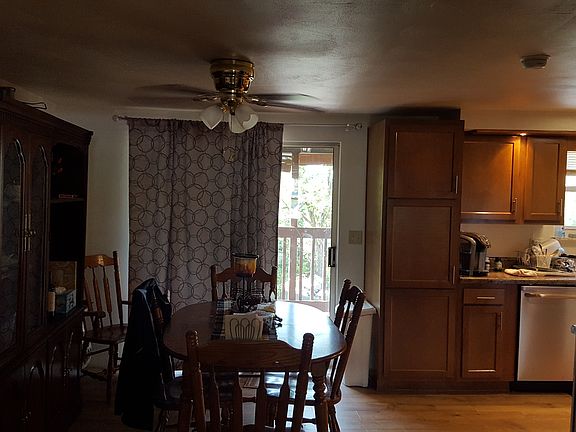 2nd image of 5 Maplewood Dr