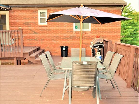 5th image of 25 Beechwood Pl