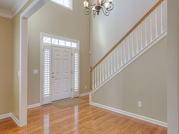 3rd image of 5617 Cloverland Park Dr