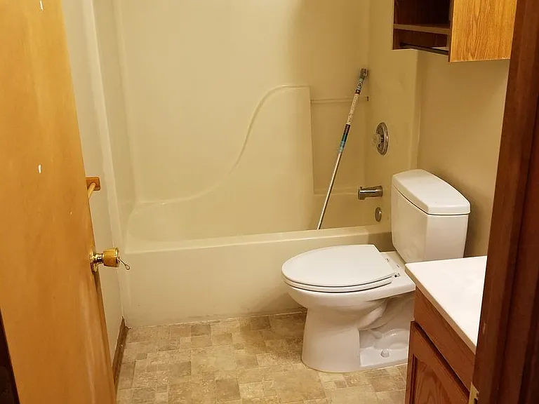 2305 Primrose Dr — Photo 11