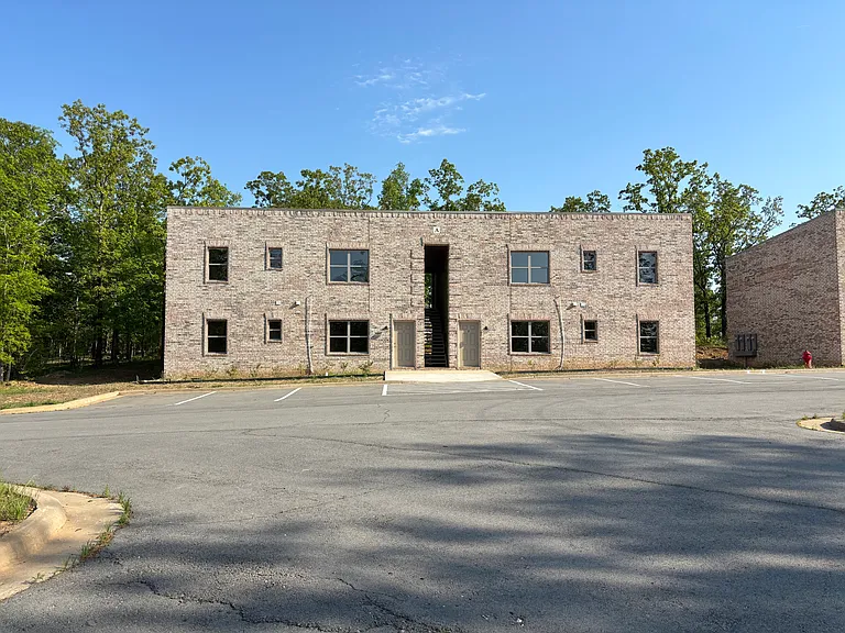 6101 General Samuels Rd #A1 — Photo 10