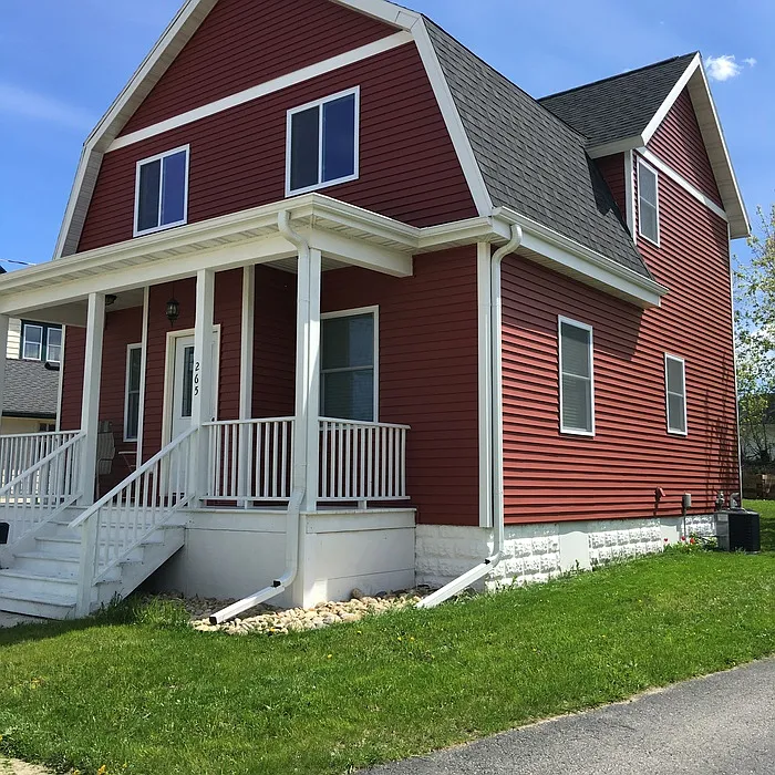 265 W State St