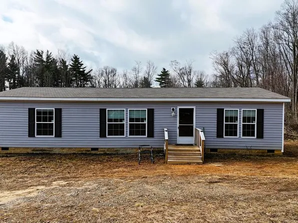 721 Widow Dr, Meadows Of Dan, VA 24120