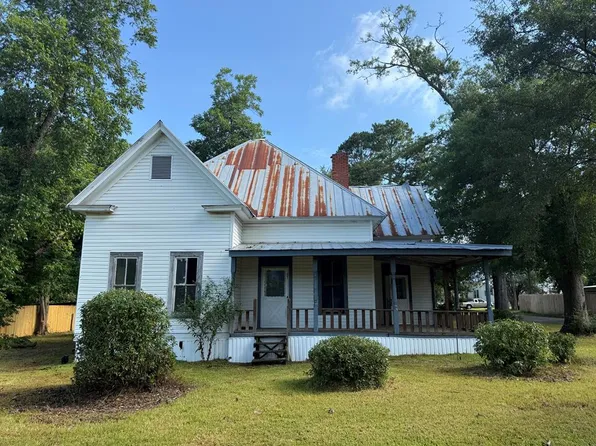 401 W 1st St, Ocilla, GA 31774