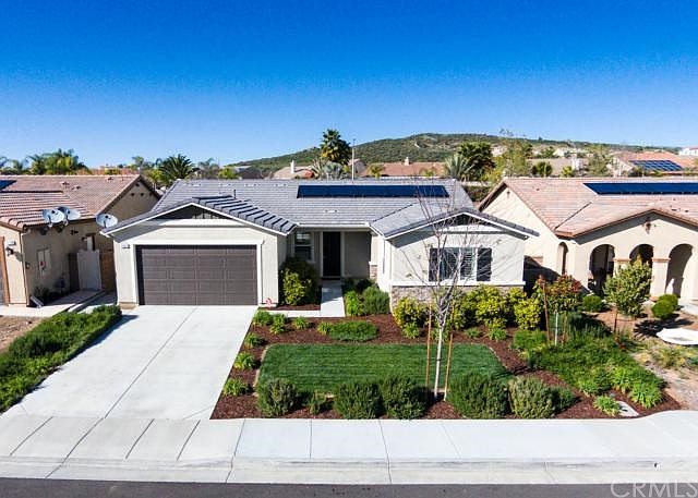 1st image of 31802 Cloverhill Way