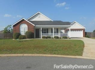 104 Tiffland Ct, Bonaire, GA 31005