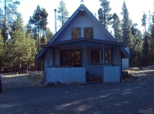 11884 Chinquapin Dr, Crescent Lake, OR 97733