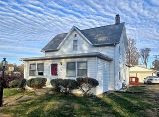 106 S Eldorado St, Sidney, IL 61877