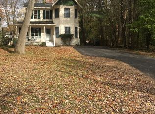 26 Carol Ann Dr, Colonie, NY 12205