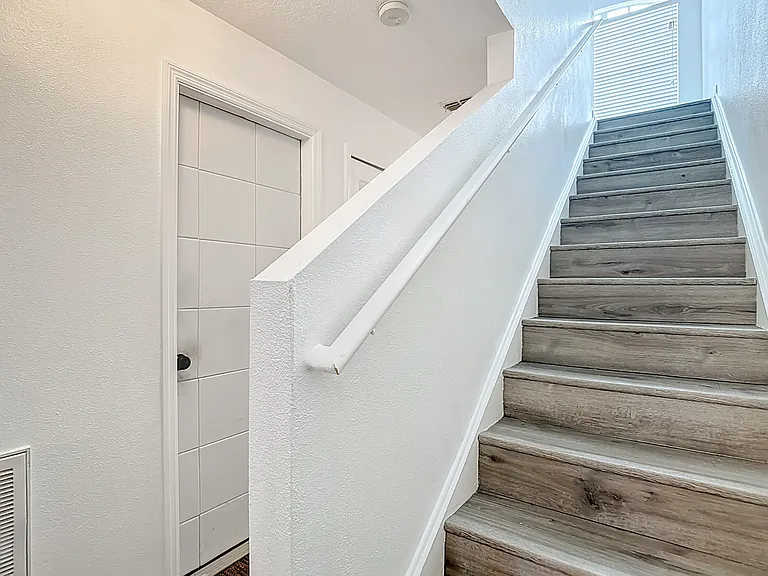 9856 Ashburn Lake Dr #1 — Photo 27