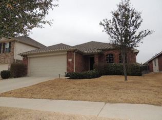 1224 Nighthawk Rd, Fort Worth, TX 76108