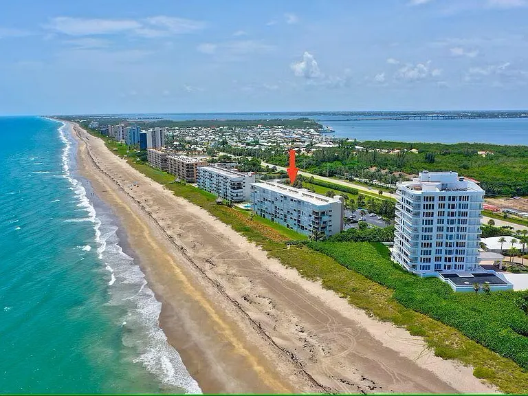 10102 S Ocean Dr #107 — Photo 14